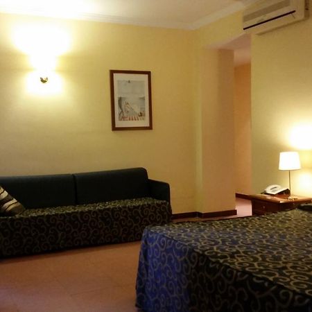 Hotel Villa Ada Pozzallo Kültér fotó